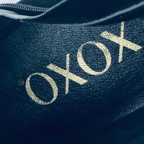 NWOT Black Suede Heels Pointed Toe - Picture 2 of 8